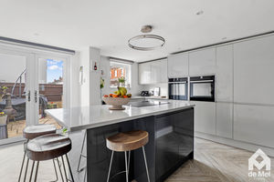 Photo 8- click for photo gallery